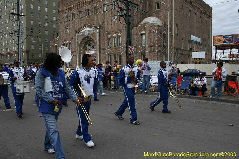 2009-Krewe-of-Iris-presents-On-the-Road-Again-Mardi-Gras-New-Orleans-0098