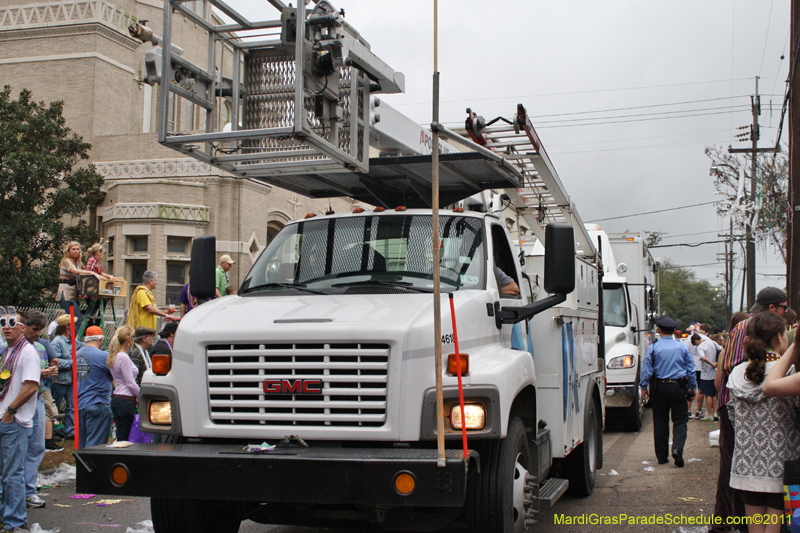 Krewe-of-Iris-2011-0001