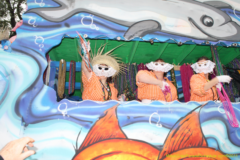 Krewe-of-Iris-2011-0151