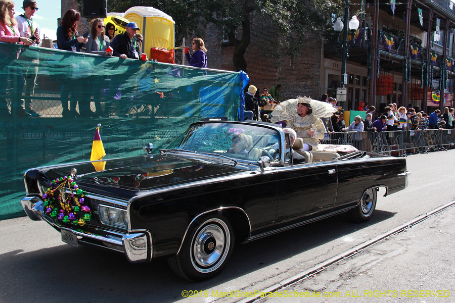 2016-le-Krewe-of-Iris-009197
