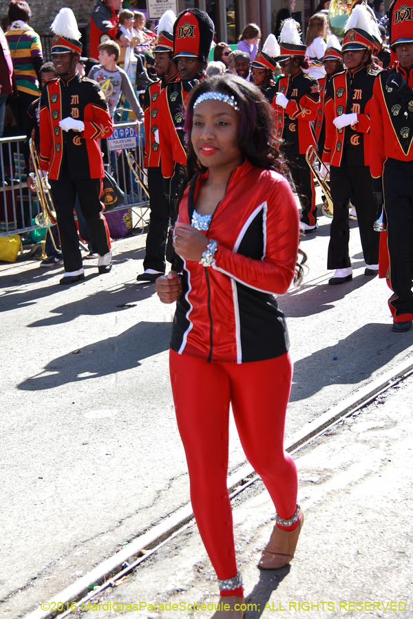 2016-le-Krewe-of-Iris-009218