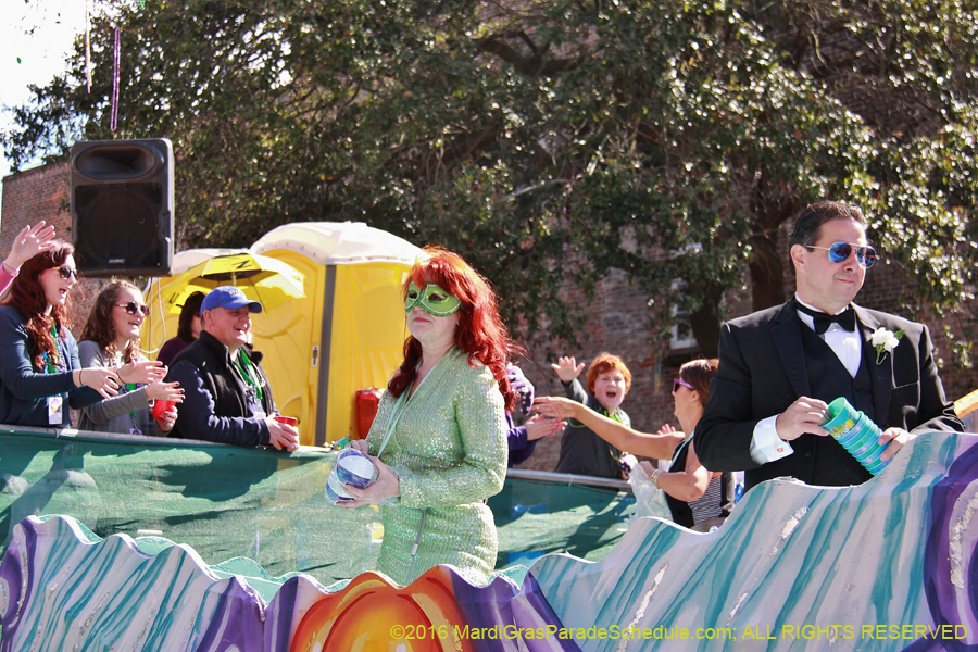 2016-le-Krewe-of-Iris-009235
