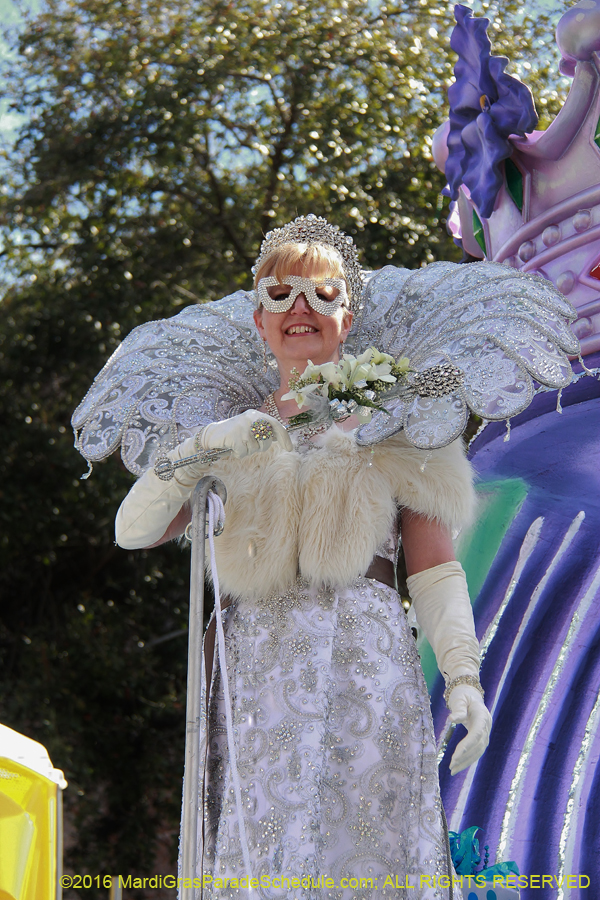 2016-le-Krewe-of-Iris-009263