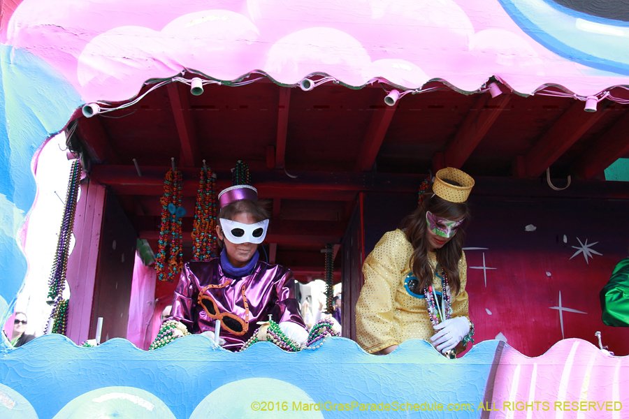 2016-le-Krewe-of-Iris-009350