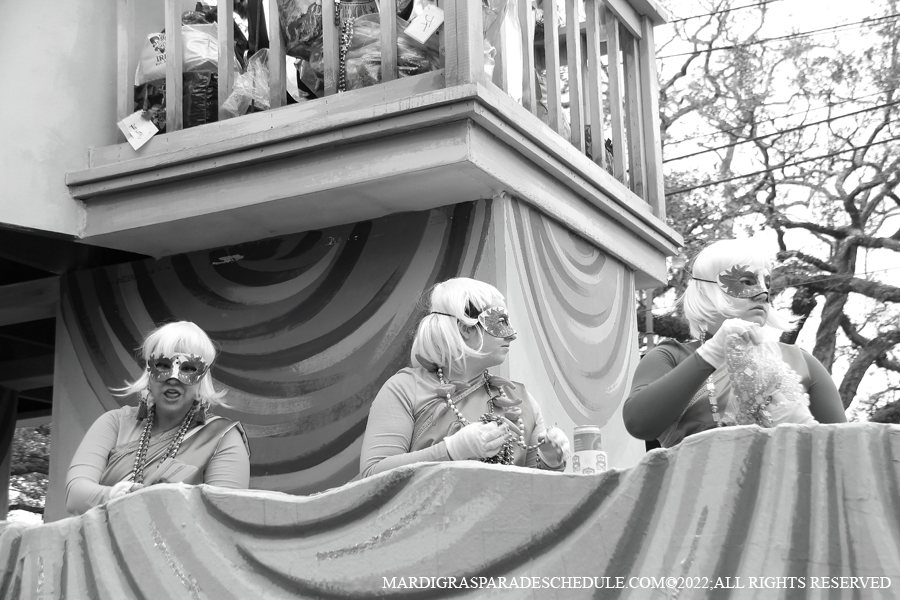 Krewe-of-Iris-00045-2022