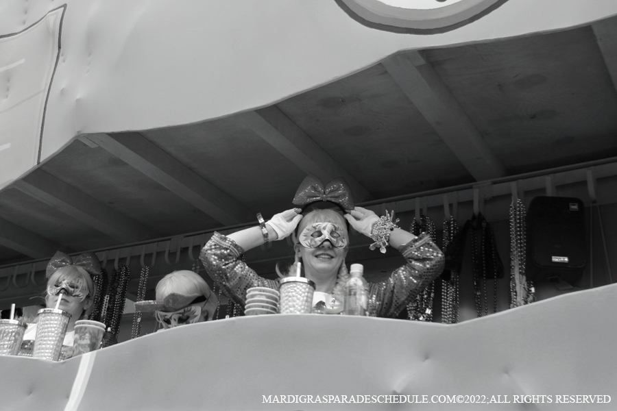 Krewe-of-Iris-00084-2022