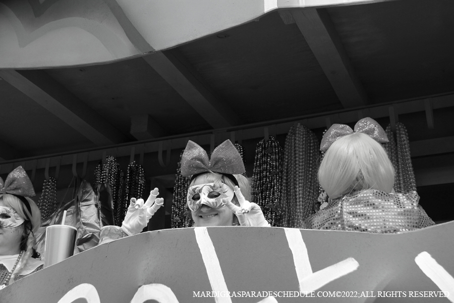 Krewe-of-Iris-00091-2022