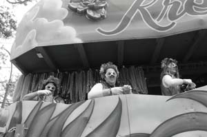 Krewe-of-Iris-00066-2022