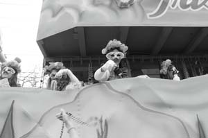 Krewe-of-Iris-00069-2022