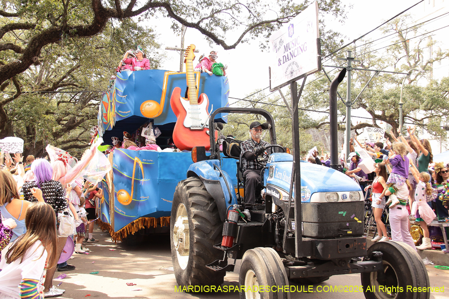 Krewe-of-Iris-2026-7119