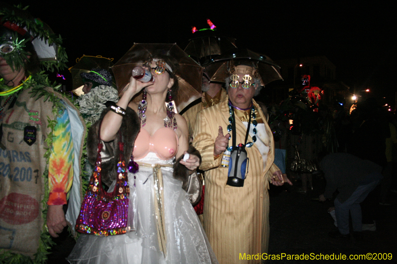 Krewe-du-Vieux-Mardi-Gras-French-Quarter-New-Orleans-2009-0132