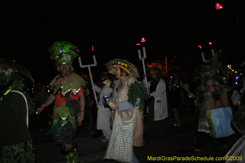 Krewe-du-Vieux-Mardi-Gras-French-Quarter-New-Orleans-2009-0135