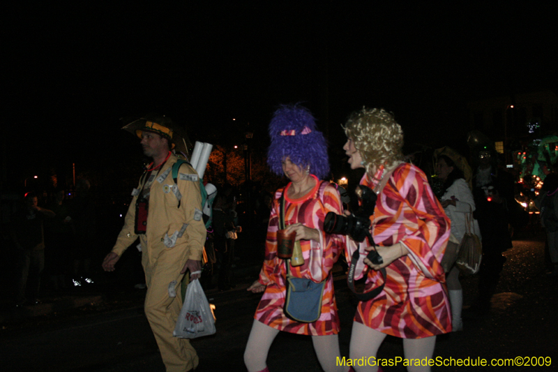 Krewe-du-Vieux-Mardi-Gras-French-Quarter-New-Orleans-2009-0137