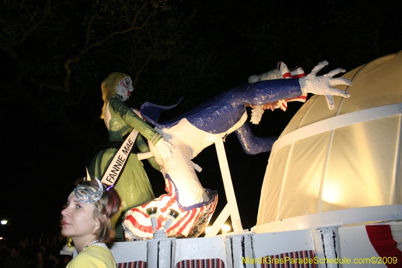 Krewe-du-Vieux-Mardi-Gras-French-Quarter-New-Orleans-2009-0153