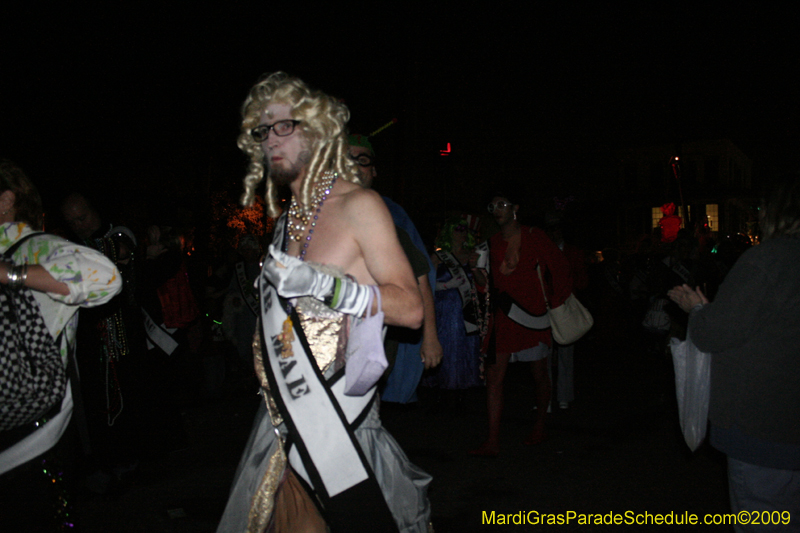 Krewe-du-Vieux-Mardi-Gras-French-Quarter-New-Orleans-2009-0157