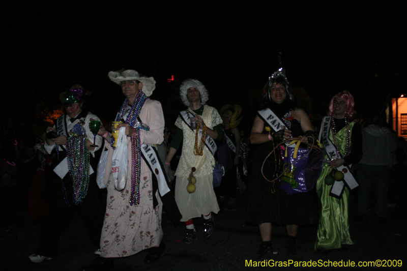 Krewe-du-Vieux-Mardi-Gras-French-Quarter-New-Orleans-2009-0160