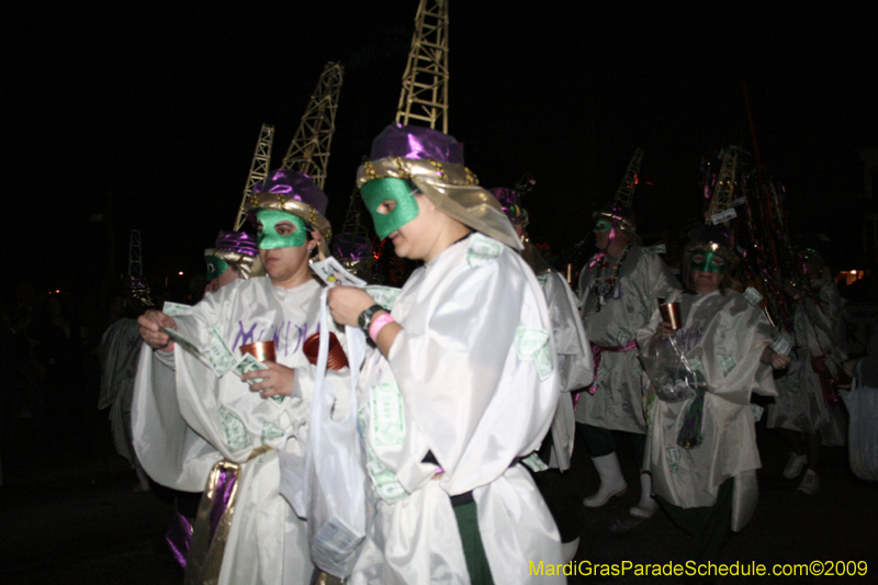 Krewe-du-Vieux-Mardi-Gras-French-Quarter-New-Orleans-2009-0172
