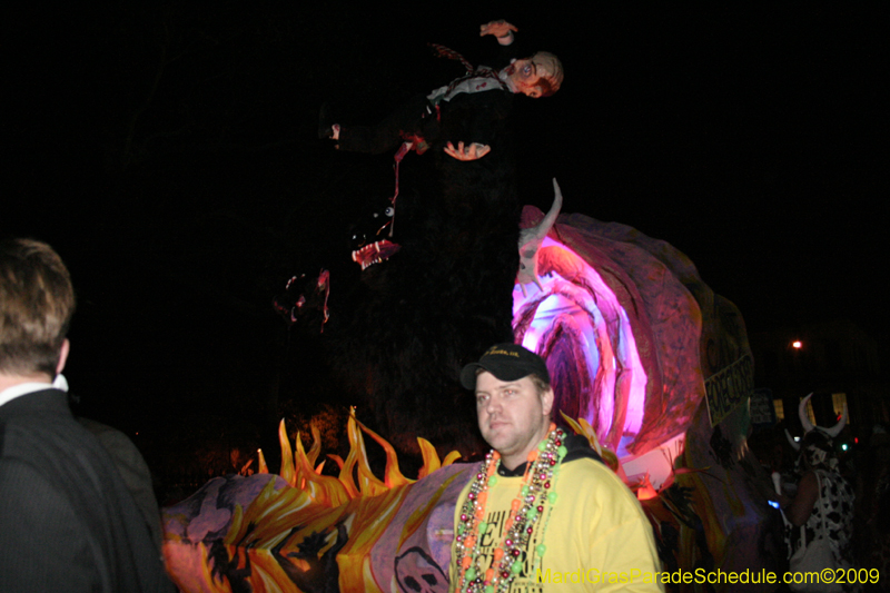 Krewe-du-Vieux-Mardi-Gras-French-Quarter-New-Orleans-2009-0179