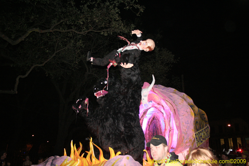 Krewe-du-Vieux-Mardi-Gras-French-Quarter-New-Orleans-2009-0183