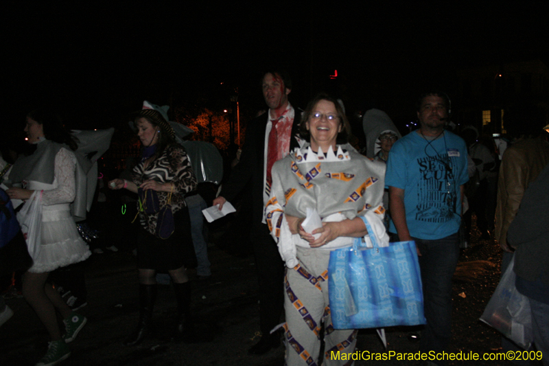 Krewe-du-Vieux-Mardi-Gras-French-Quarter-New-Orleans-2009-0215