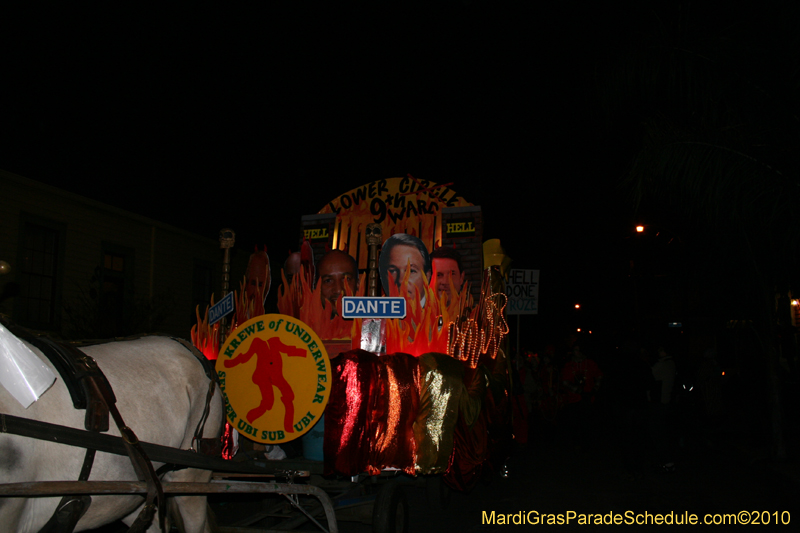 Krewe-du-Vieux-2010-1575