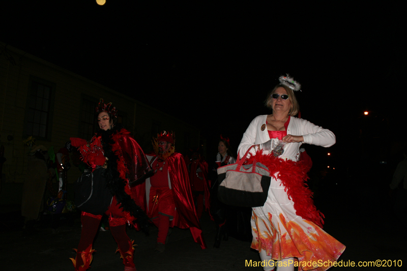 Krewe-du-Vieux-2010-1579
