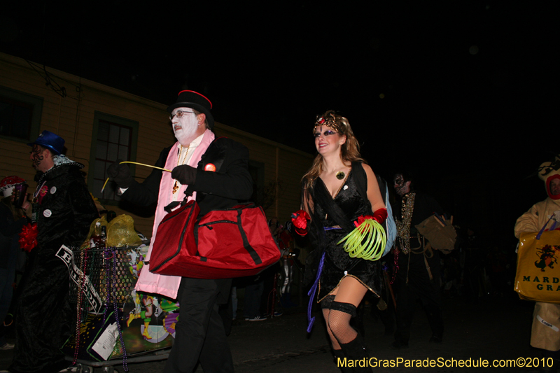 Krewe-du-Vieux-2010-1636
