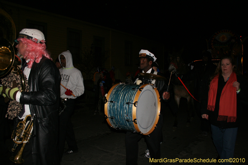 Krewe-du-Vieux-2010-1642