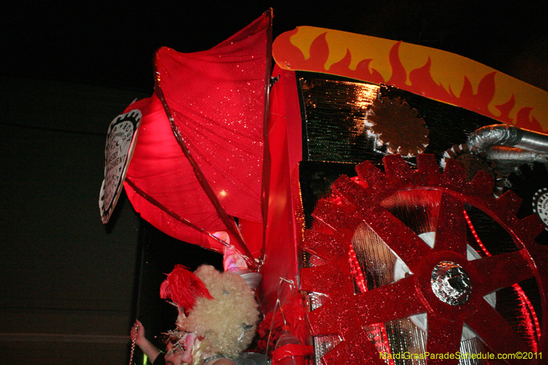 Krewe-du-Vieux-2011-Mardi-Gras-0114