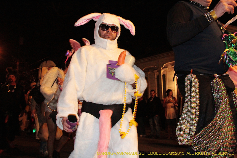 2013-Krewe-du-Vieux-1034