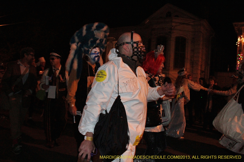 2013-Krewe-du-Vieux-1047