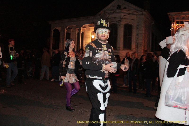 2013-Krewe-du-Vieux-1050