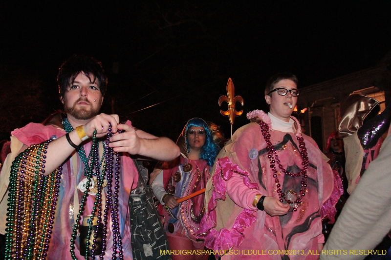 2013-Krewe-du-Vieux-1078