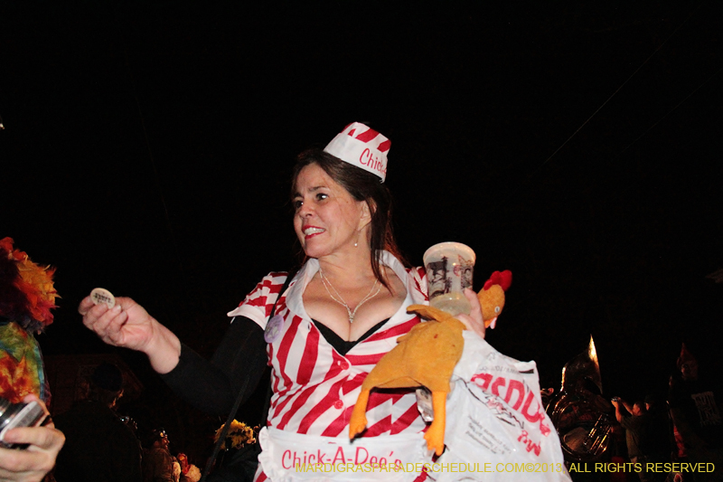 2013-Krewe-du-Vieux-1082