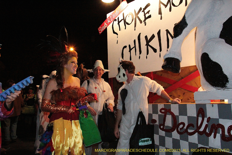 2013-Krewe-du-Vieux-1085