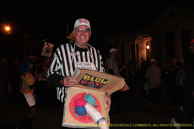 2013-Krewe-du-Vieux-1095