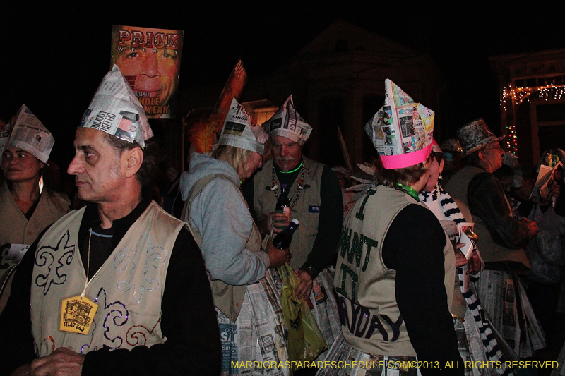 2013-Krewe-du-Vieux-1112
