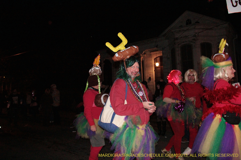 2013-Krewe-du-Vieux-1122