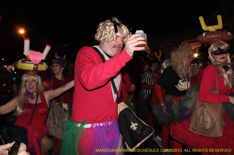 2013-Krewe-du-Vieux-1129