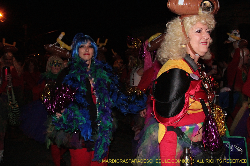 2013-Krewe-du-Vieux-1132