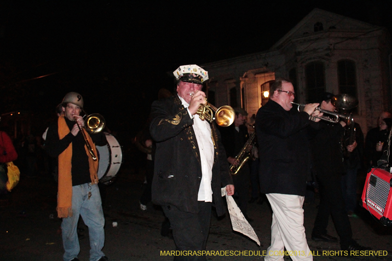 2013-Krewe-du-Vieux-1138