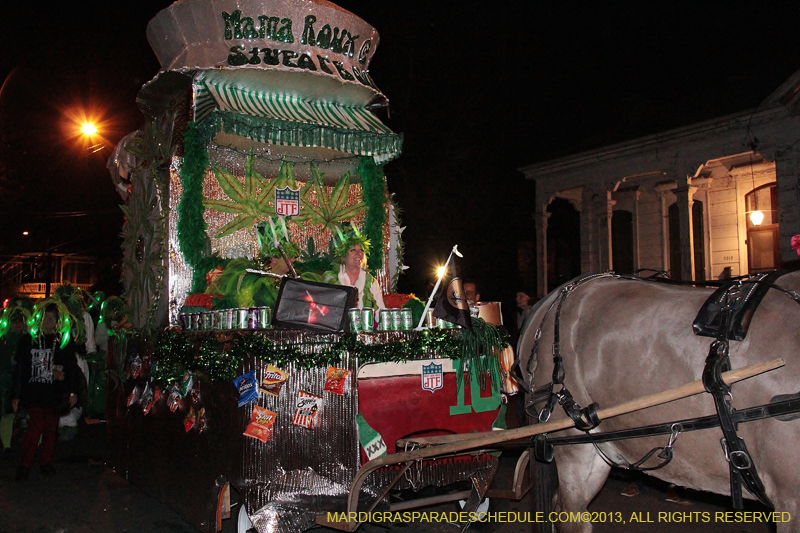 2013-Krewe-du-Vieux-1156