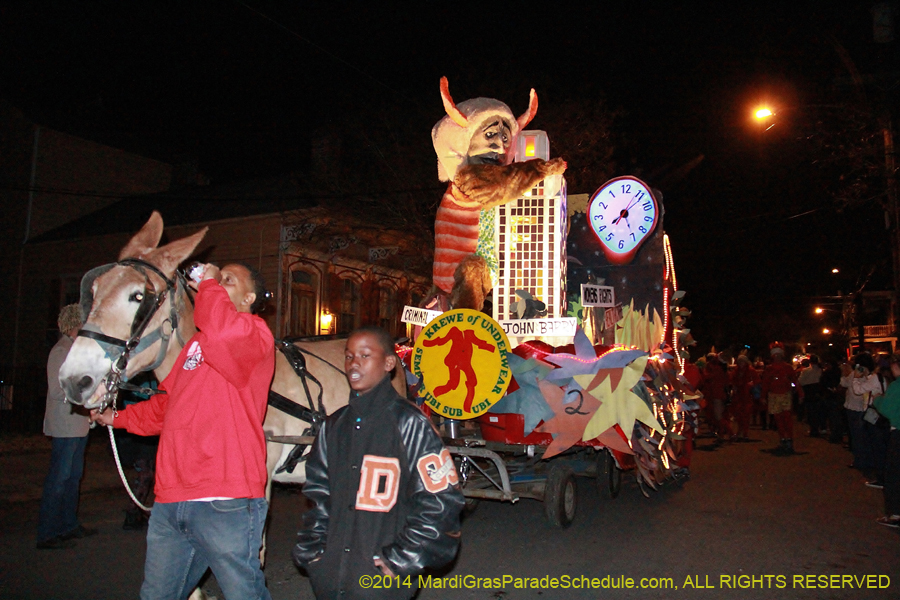 2014-Krewe-du-Vieux11036