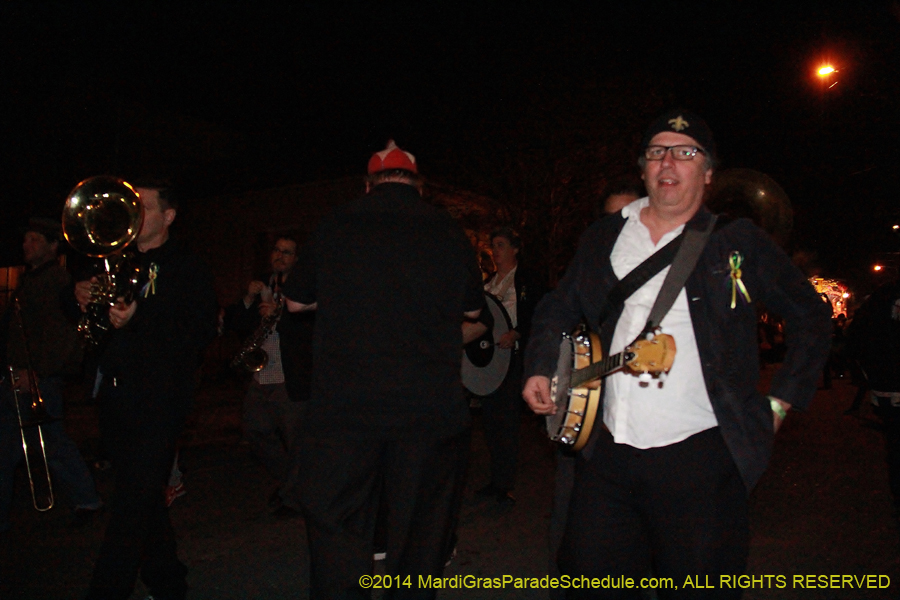 2014-Krewe-du-Vieux11045