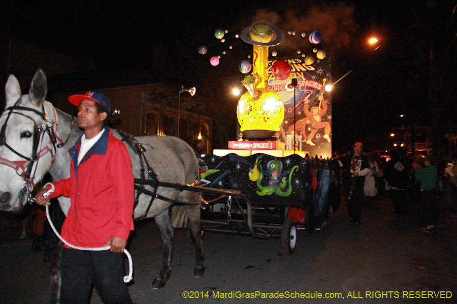 2014-Krewe-du-Vieux11048