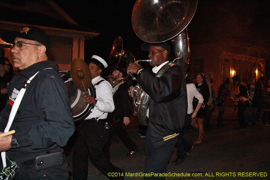 2014-Krewe-du-Vieux11085