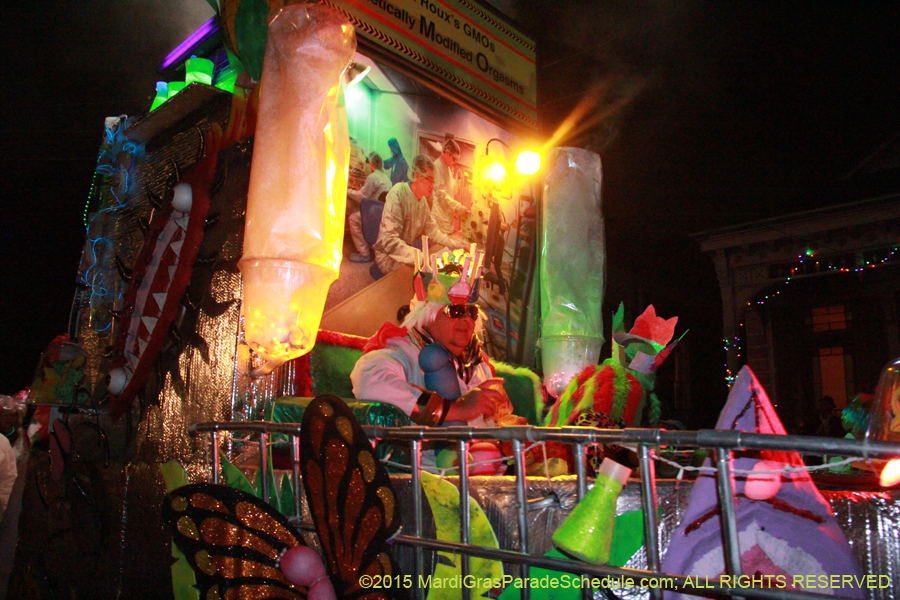 Krewe_du_Vieux_Mardi_Gras-1043