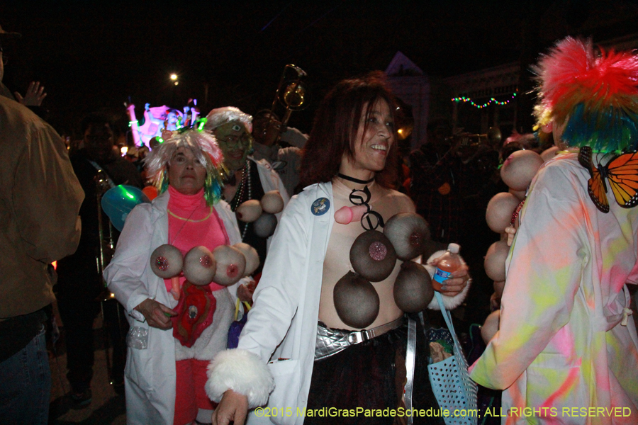 Krewe_du_Vieux_Mardi_Gras-1050
