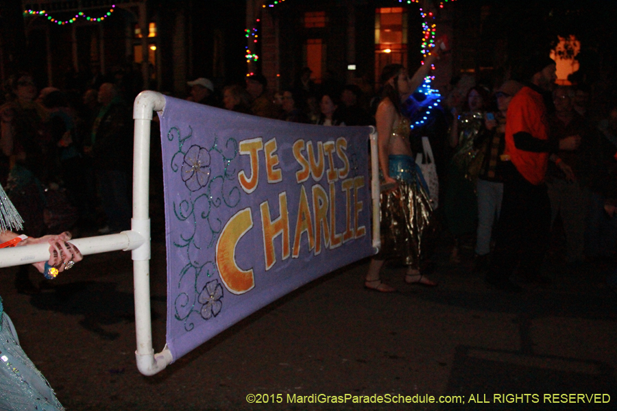 Krewe_du_Vieux_Mardi_Gras-1052