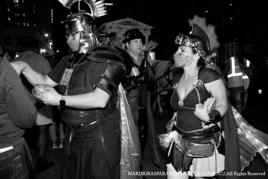 Krewe-du-Vieux00007-2022